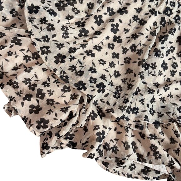 Illa Illa Long Sleeve Chiffon Style Floral Romper-Tan/Black-Size M-GUC - Picture 4 of 11